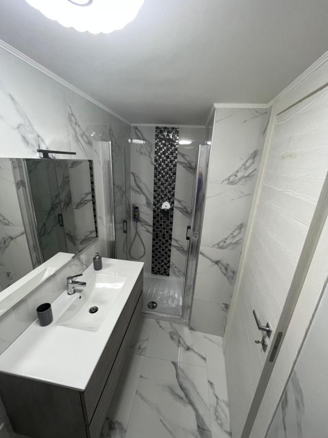 Luisa'S Apartment Napoli Dış mekan fotoğraf