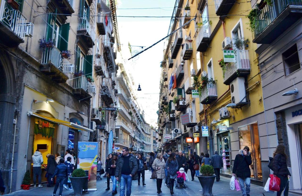 Luisa'S Apartment Napoli Dış mekan fotoğraf