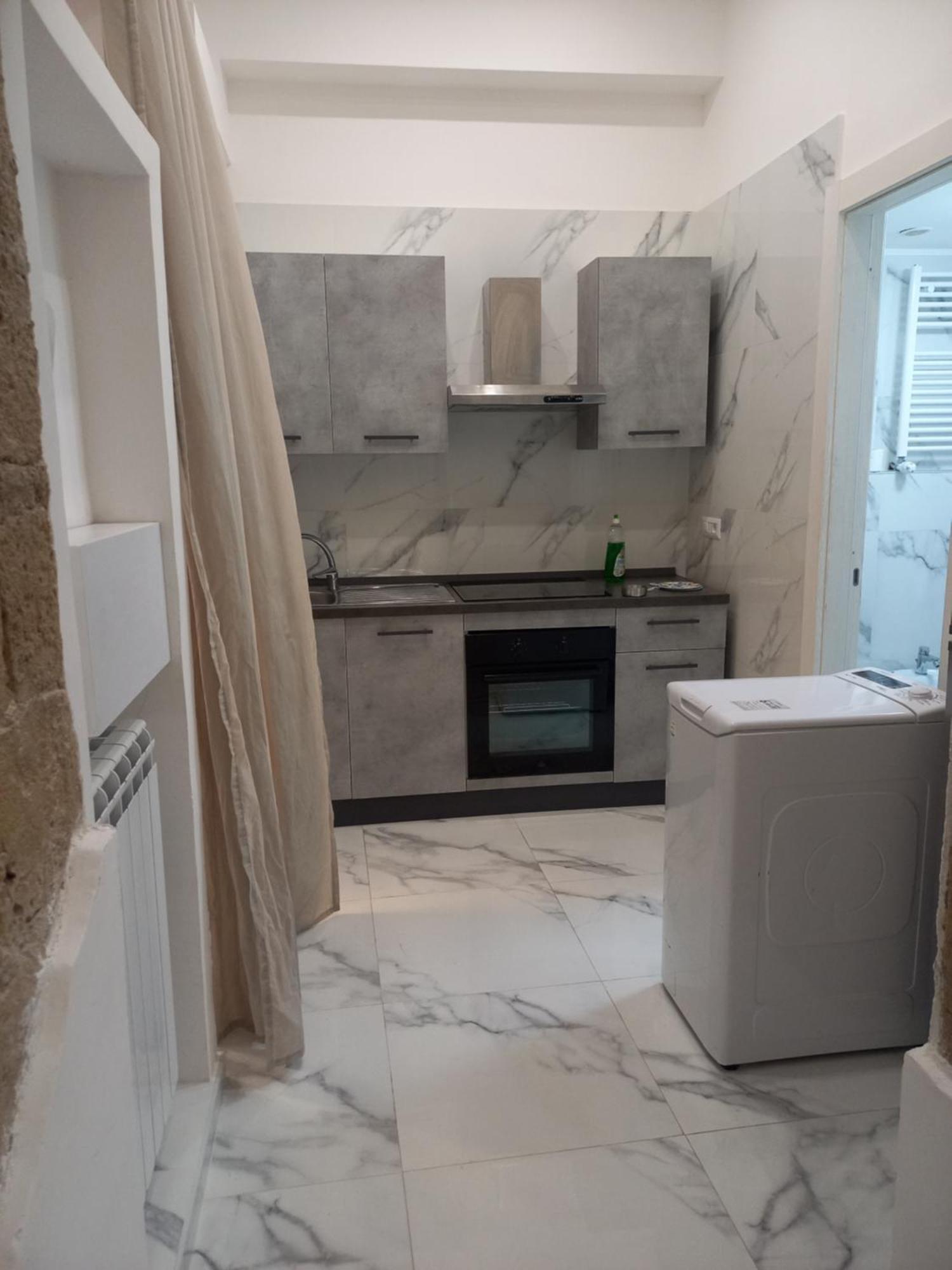 Luisa'S Apartment Napoli Dış mekan fotoğraf